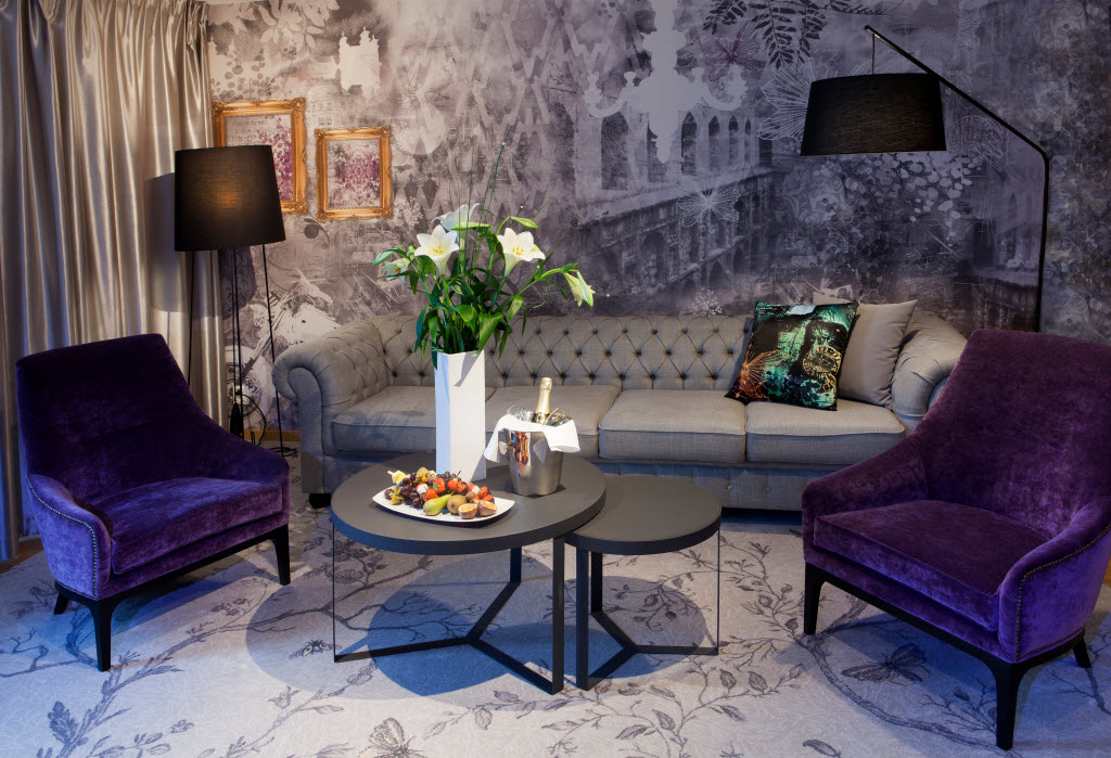 Copyright: : Jan Dahlqvist, Triangeln 2, 040-6934700, jd@jandahlqvist.com Scandic Triangeln, suite